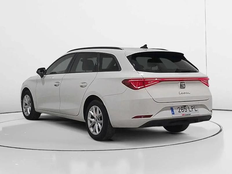 Käytetty Seat Leon Style 150 HP (110 kW) 2021 Valkoinen Farmari