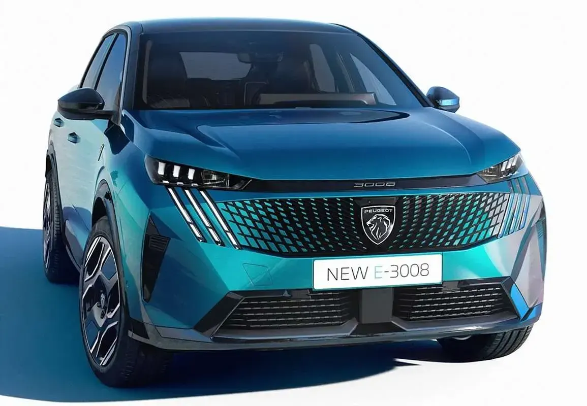 Usado Peugeot 3008 Allure 131 CV (96 kW) 2022 Blanco SUV