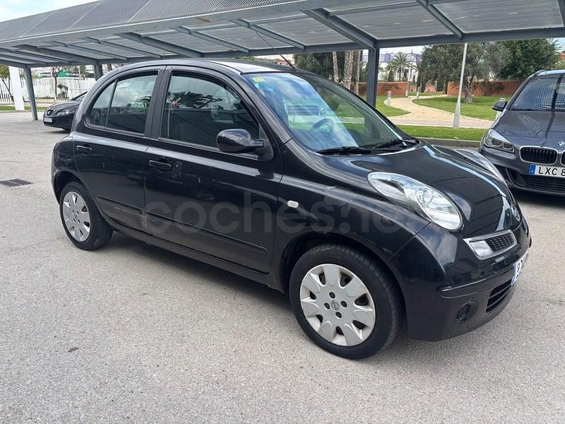 Usado Nissan Micra Acenta 80 CV (58 kW) 2008 Negro Berlina