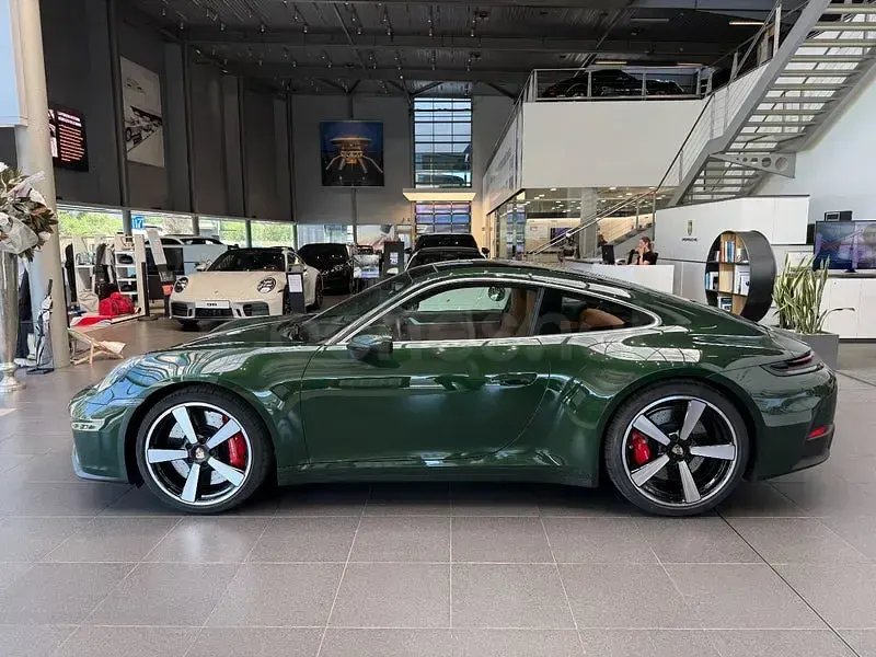 Usado Porsche 911 Carrera S 480 CV (353 kW) 2025 Verde Coupe