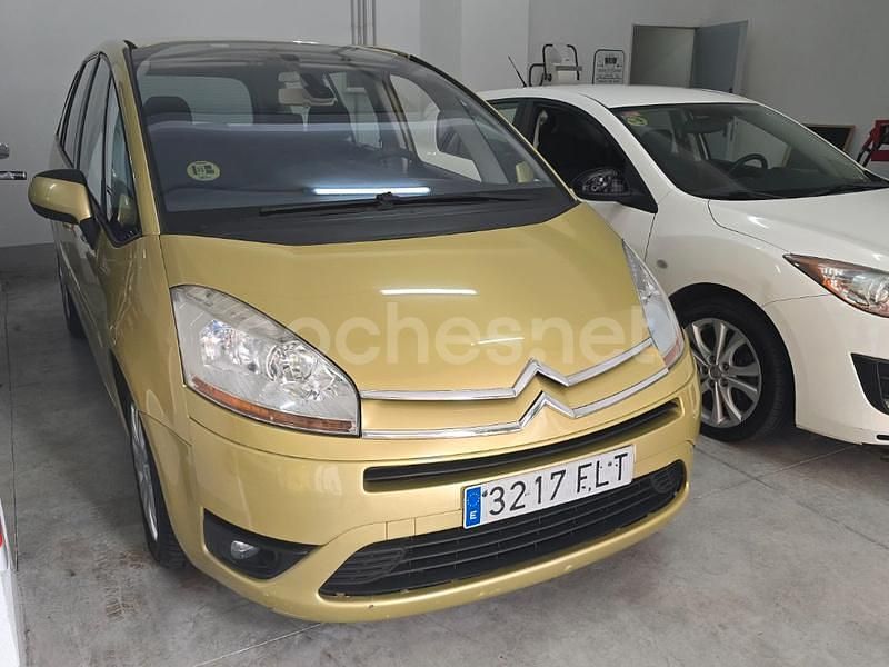 Usado Citroën C4 Picasso Exclusive 110 CV (80 kW) 2007 Amarillo Monovolumen