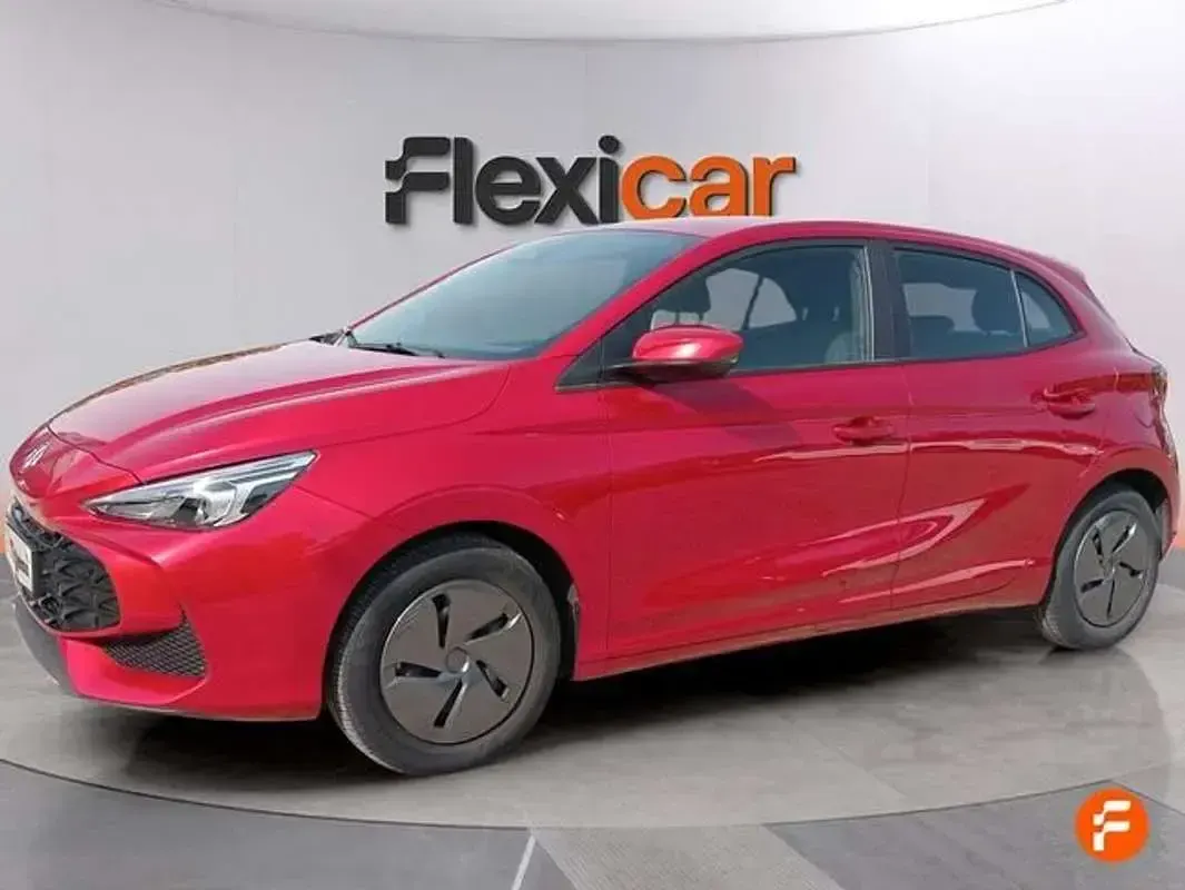 Usado MG MG3 116 CV (85 kW) 2025 Rojo Utilitario