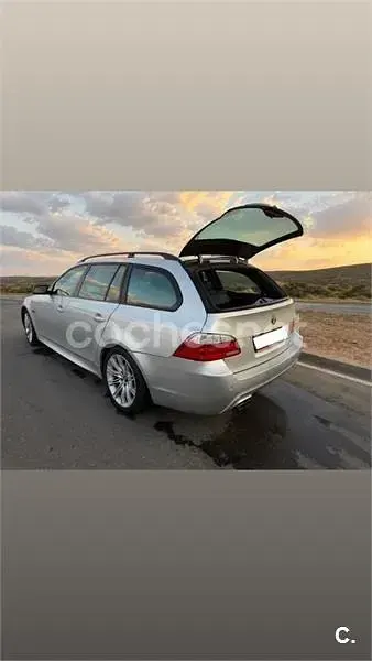 Usado BMW 530 218 CV (160 kW) 2006 Gris / plata Familiar