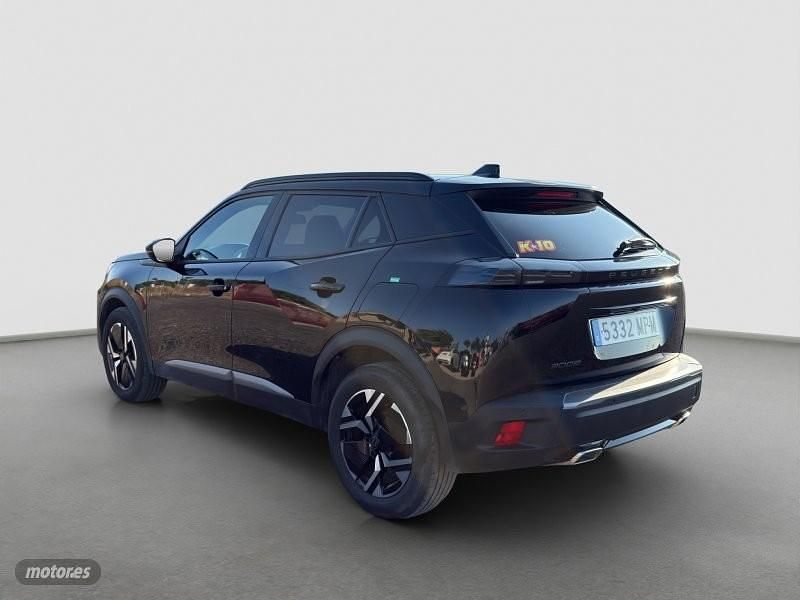 Usado Peugeot 2008 GT 130 CV (95 kW) 2024 Negro SUV