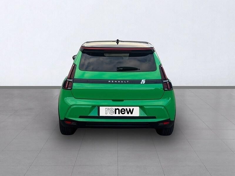Usado Renault R5 Techno 110 kW (150 CV) 2024 Verde Utilitario