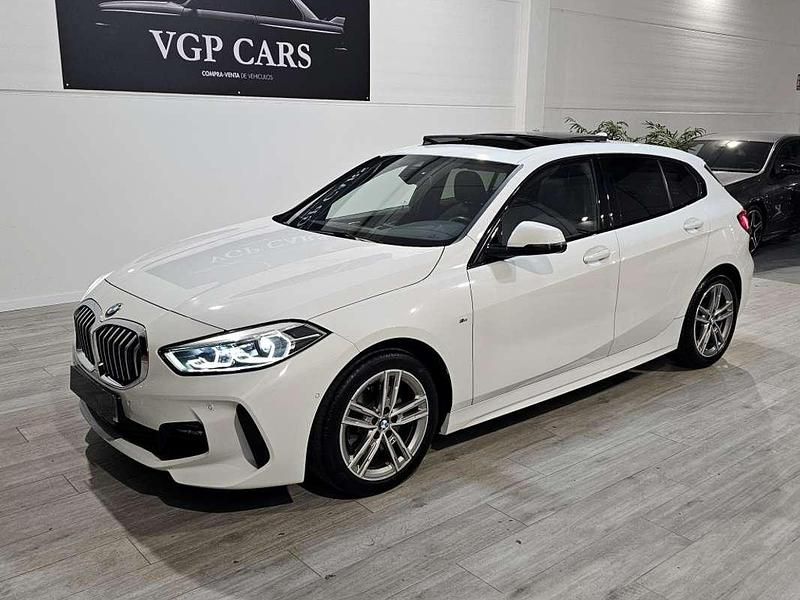 Usado BMW 118 M Sport 136 CV (100 kW) 2022 Blanco Utilitario
