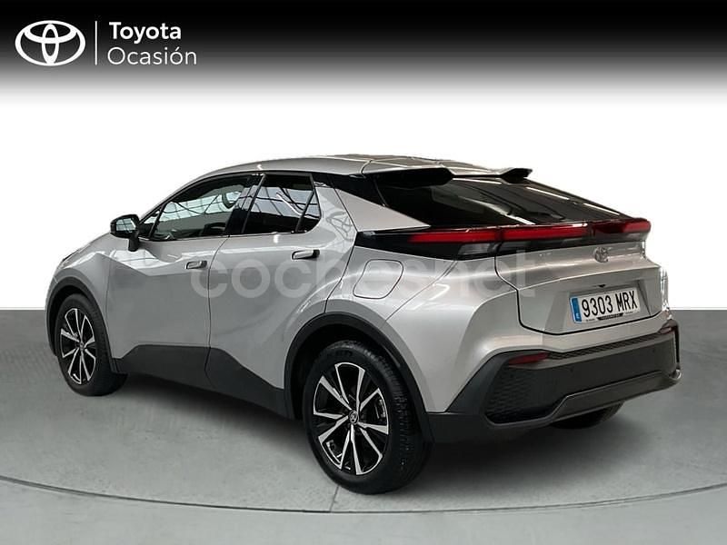 Usado Toyota C-HR Advance 140 CV (102 kW) 2024 Gris / plata SUV