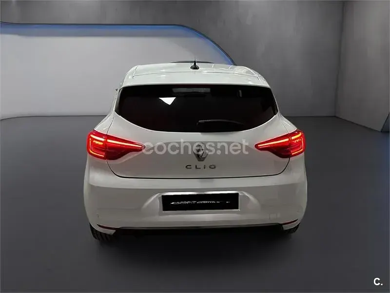 Usado Renault Clio IV RS Line 100 CV (73 kW) 2019 Blanco Berlina