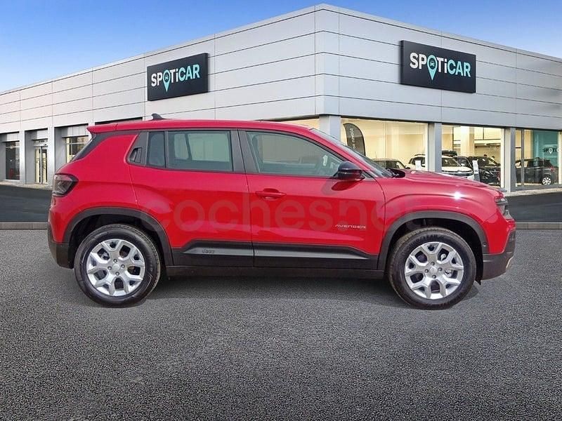 Nuevo Jeep Avenger Altitude 100 CV (73 kW) 2025 Rojo SUV