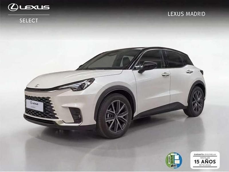 Usado Lexus LBX 136 CV (100 kW) 2024 Blanco SUV