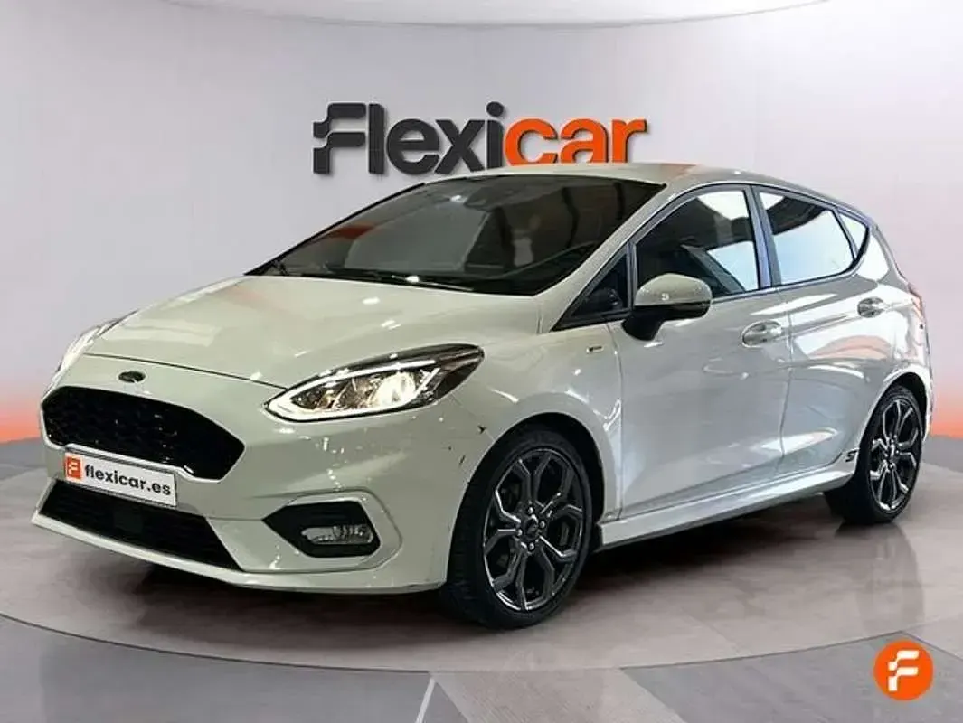 Usado Ford Fiesta ST-Line 140 CV (102 kW) 2019 Blanco Utilitario