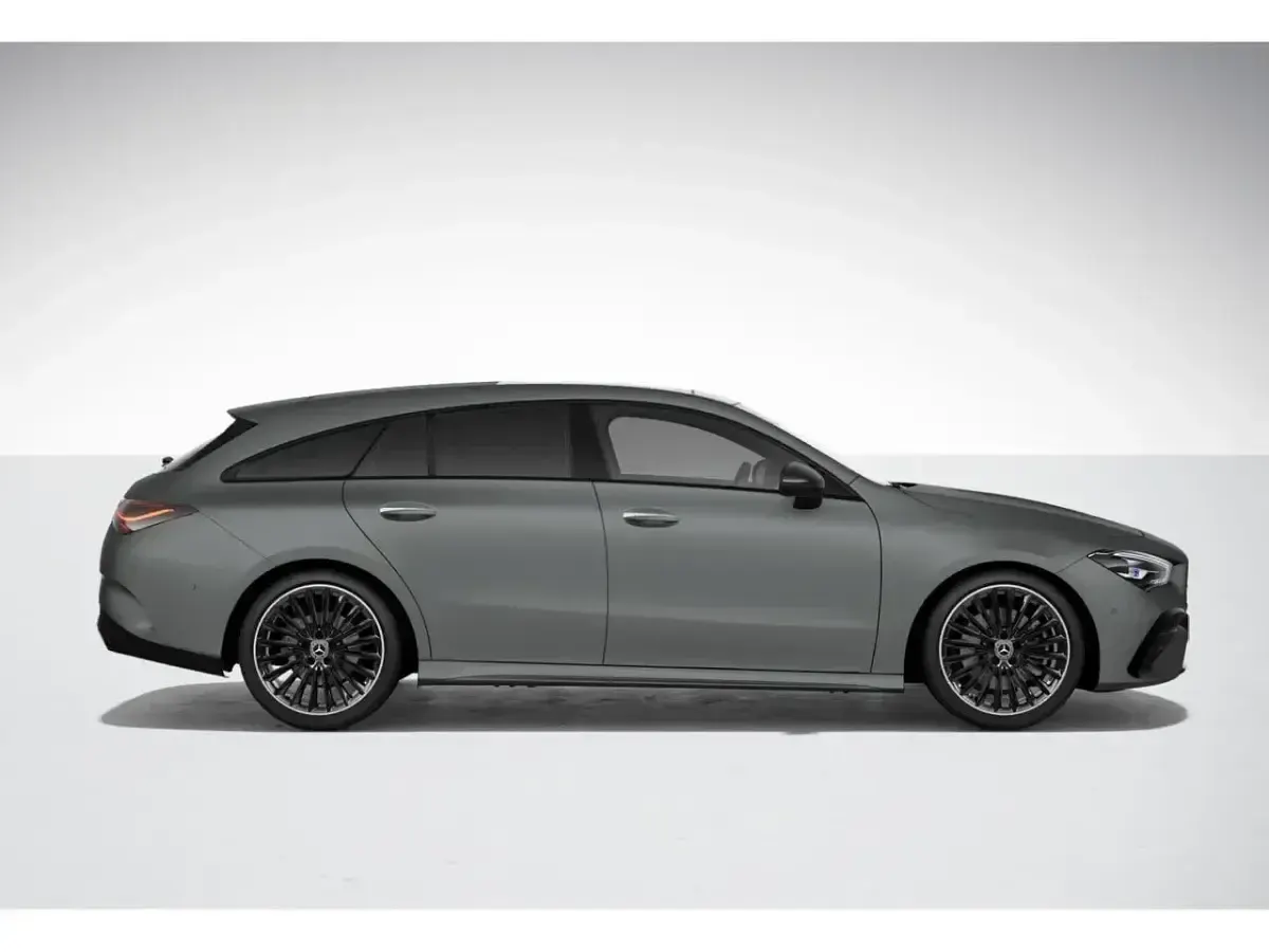 Nieuw Mercedes CLA200 163 PK (119 kW) 2025 Grijs Sedan