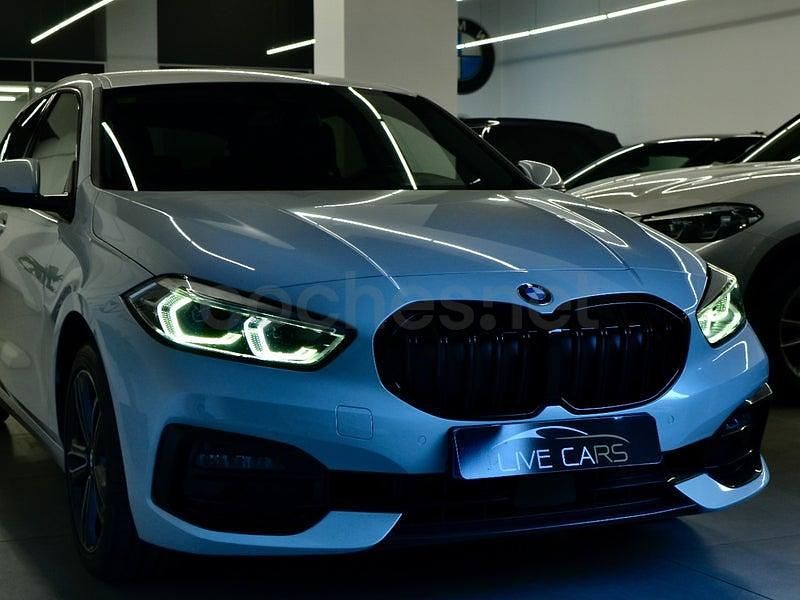 Usado BMW 118 Sport Line 150 CV (110 kW) 2020 Blanco Utilitario