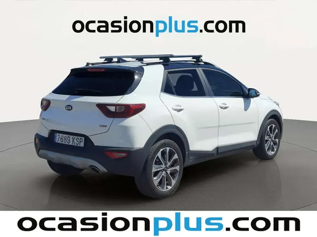 Usado Kia Stonic 101 CV (74 kW) 2018 Blanco SUV