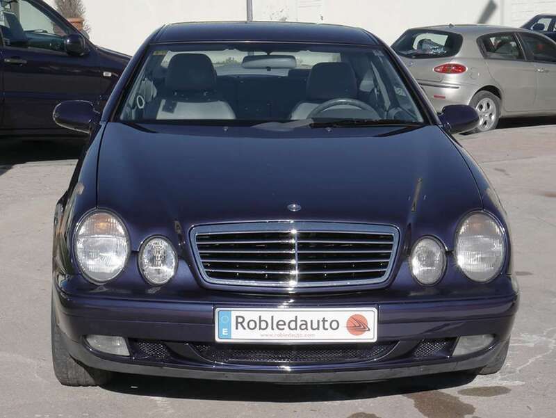 Usado Mercedes CLK200 Elegance 193 CV (141 kW) 1997 Azul Coupe