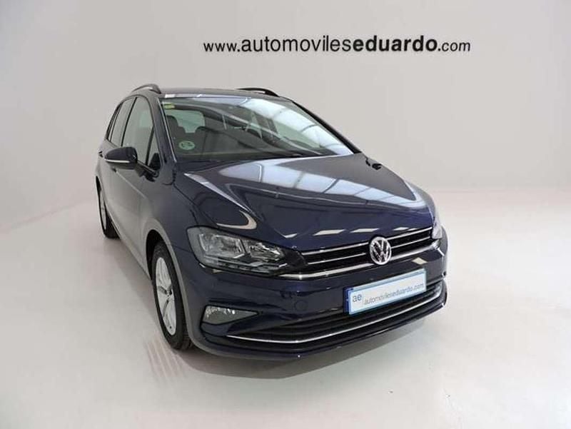 Usado VW Golf VII Advance 110 CV (80 kW) 2018 Azul Familiar