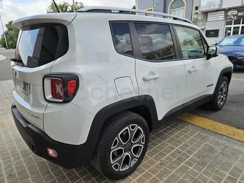 Usado Jeep Renegade Limited 140 CV (102 kW) 2015 Blanco SUV