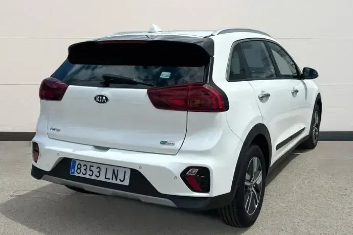 Usado Kia Niro 143 CV (105 kW) 2021 Blanco SUV