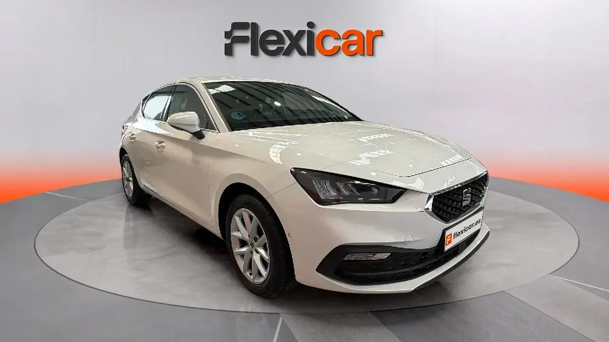 Usado Seat Leon Style 116 CV (85 kW) 2025 Familiar