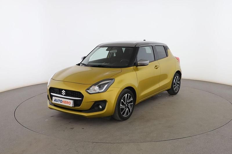 Dorado Usado 2022 Suzuki Swift Utilitario | 15.999 € (Caro) - Imagen 1/3