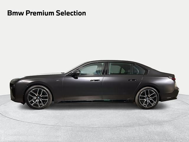 Usado BMW 740 Comfort Edition 299 CV (219 kW) 2025 Berlina