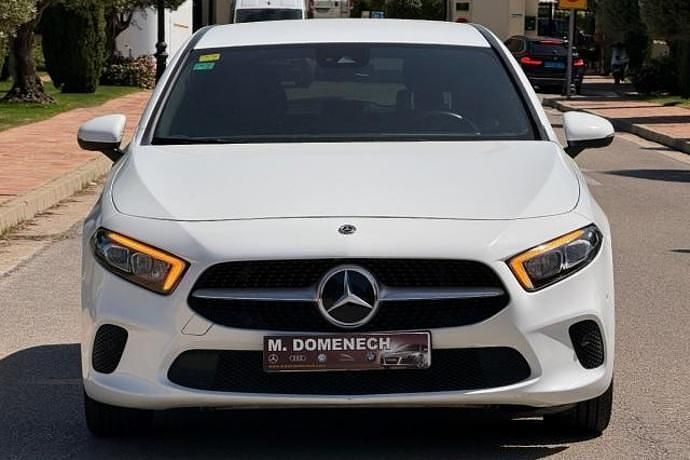 Usado Mercedes A200 163 CV (119 kW) 2019