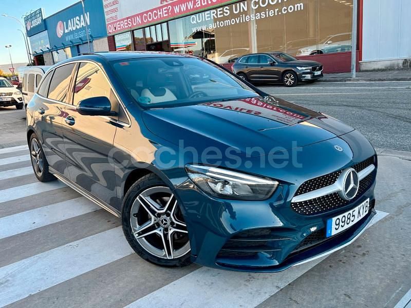 Usado Mercedes B200 150 CV (110 kW) 2019 Azul Monovolumen
