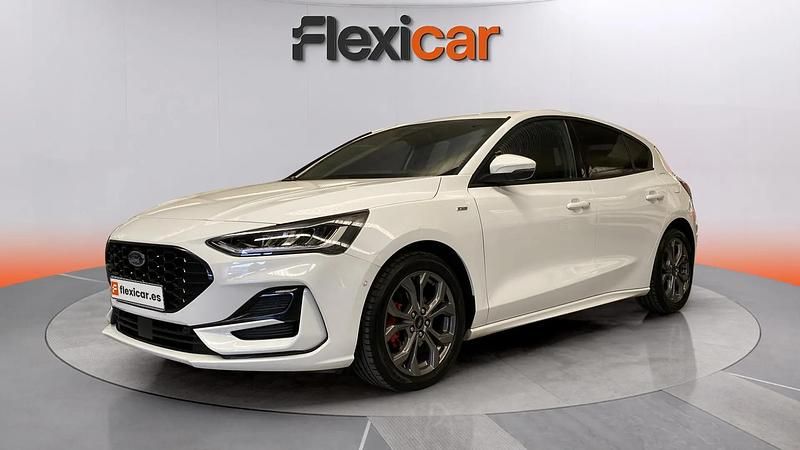 Begagnad Ford Focus Active 156 HK (114 kW) 2022 Vit Sedan