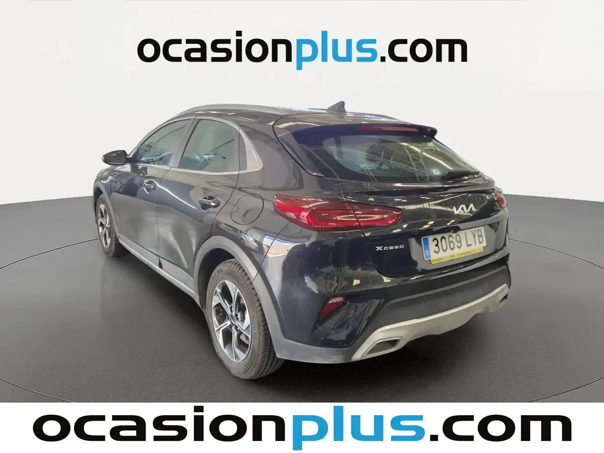 Usado Kia XCeed 120 CV (88 kW) 2022 Negro SUV