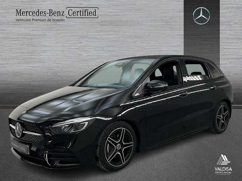 Usado Mercedes B200 AMG line 150 CV (110 kW) 2024 Negro Monovolumen