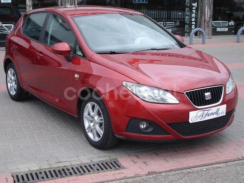 Rojo Usado 2010 Seat Ibiza Style Berlina | 9500 € - Imagen 1/4