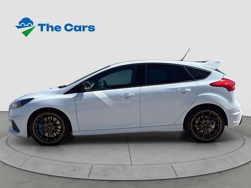 Usado Ford Focus RS 350 CV (257 kW) 2016 Blanco Berlina