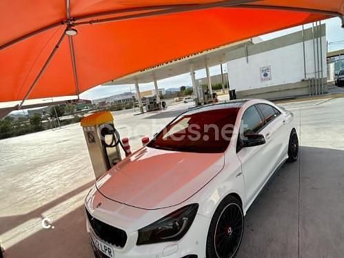 Blanco Usado 2016 Mercedes CLA45 AMG AMG Berlina | 34.500 € (Precio justo) - Imagen 1/4