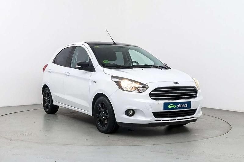 Usado Ford Ka Plus Ultimate 86 CV (63 kW) 2018 Blanco Utilitario