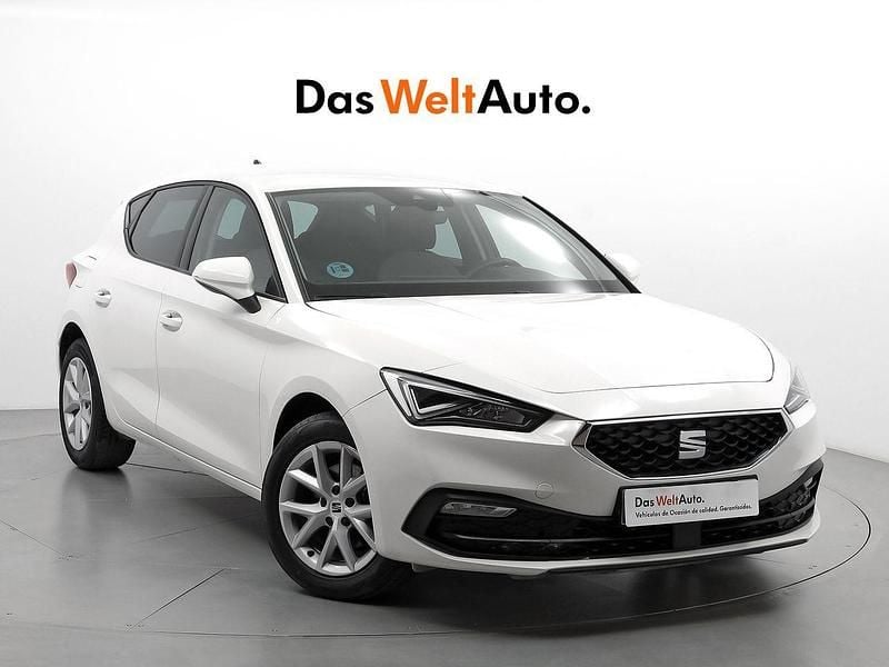 Blanco Usado 2021 Seat Leon Style Familiar | 18.890 € (Precio justo) - Imagen 1/4