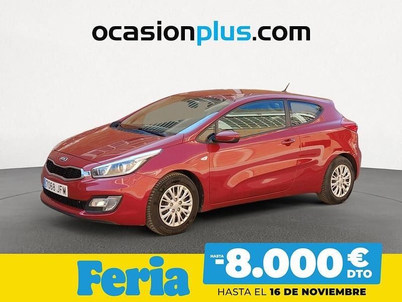 Rojo Usado 2015 Kia Ceed Utilitario | 8950 € (Buen precio) - Imagen 1/4
