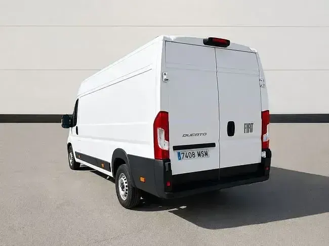 Usado Fiat Ducato 140 CV (102 kW) 2024 Blanco Van