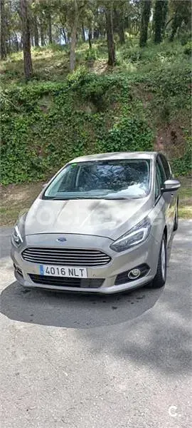 Usado Ford S-MAX Titanium 160 CV (117 kW) 2017 Beige Monovolumen