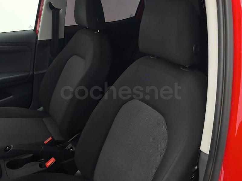 Usado Seat Arona Reference 95 HP (69 kW) 2022 Vermelho SUV
