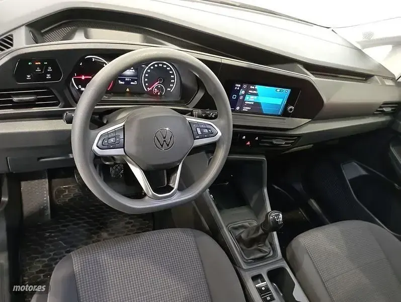 Usado VW Caddy 75 CV (55 kW) 2022 Blanco Monovolumen