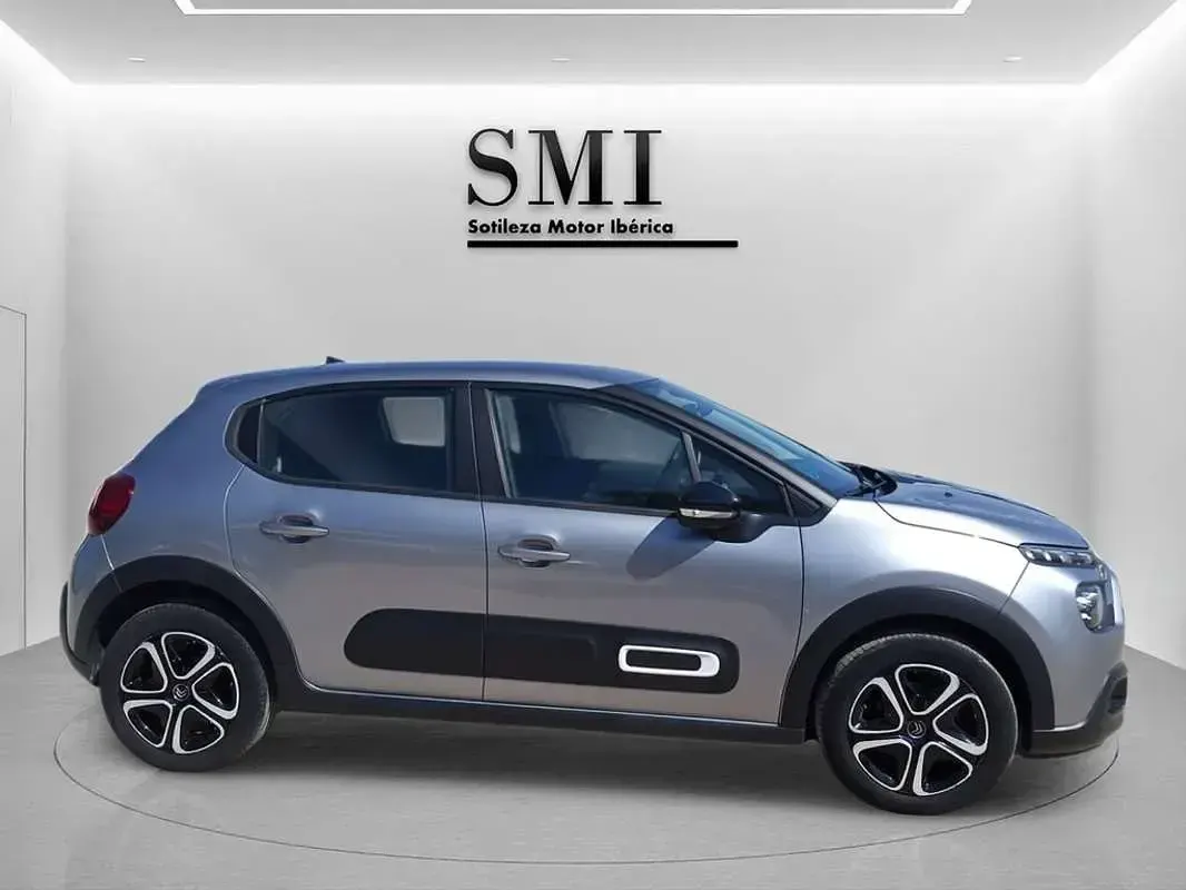 Usado Citroën C3 PureTech 82 CV (60 kW) 2023 Gris Utilitario