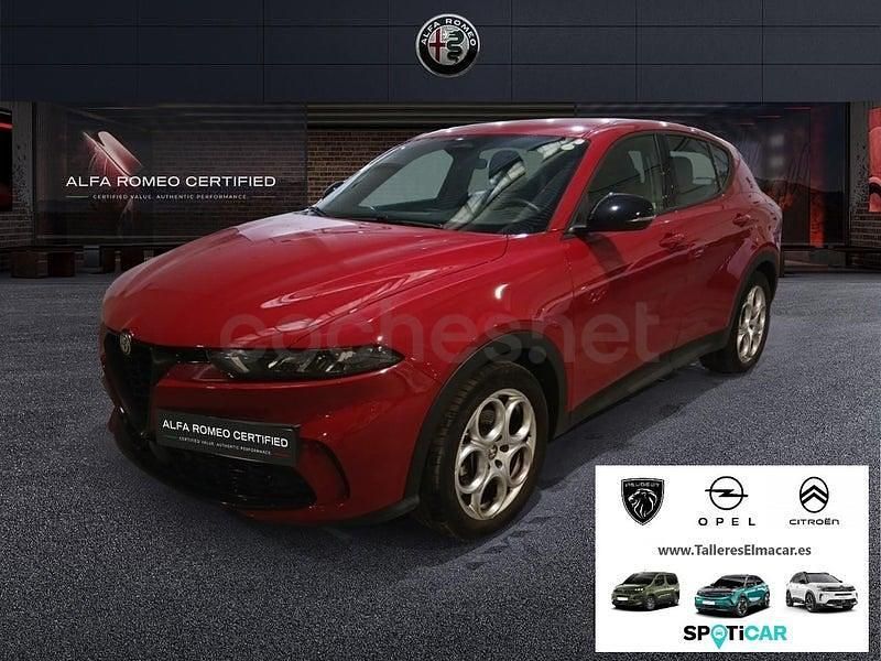 Usado Alfa Romeo Tonale Sprint 130 CV (95 kW) 2023 Rojo SUV