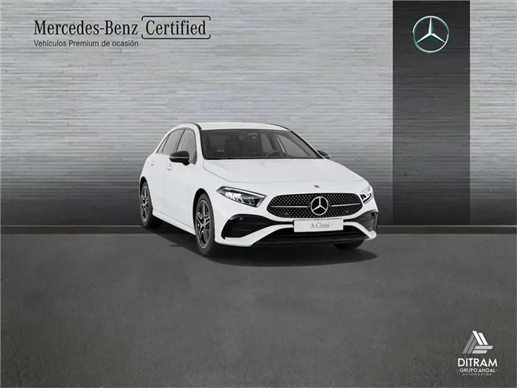 Usado Mercedes A200 150 CV (110 kW) 2025 Berlina