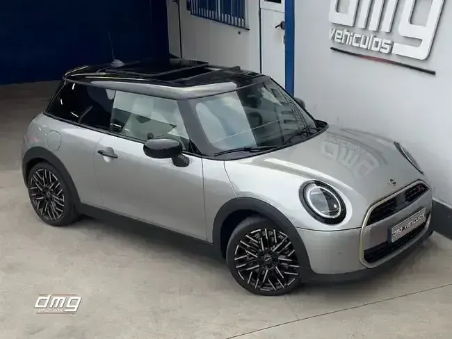 Usado Mini Cooper S 204 CV (150 kW) 2024 Gris / plata Utilitario