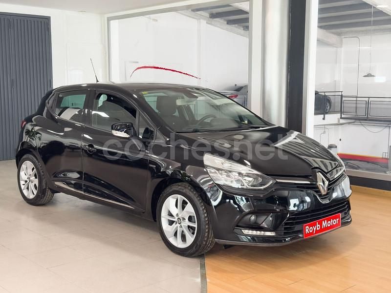 Usado Renault Clio IV LIMITED 90 CV (66 kW) 2017 Negro Utilitario