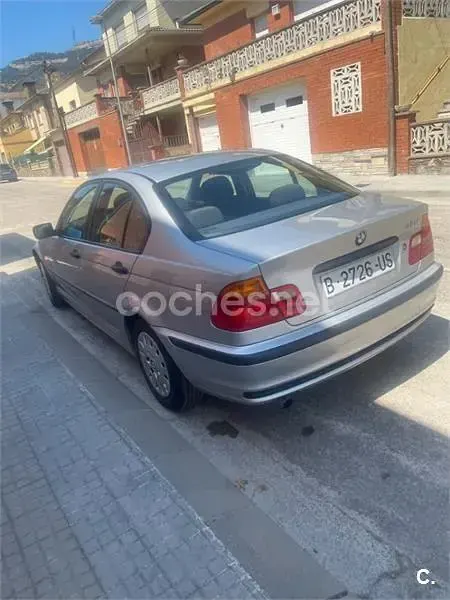 Usado BMW 318 113 CV (83 kW) 1998 Gris / plata Berlina