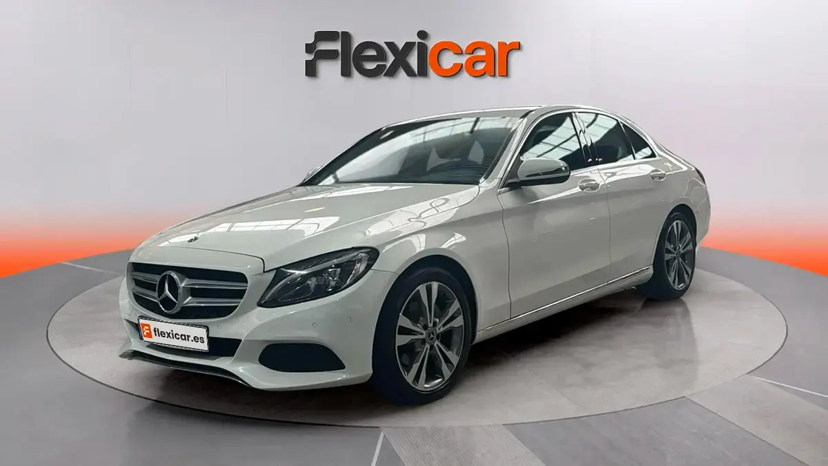 Usado Mercedes C220 194 CV (142 kW) 2018 Blanco Berlina