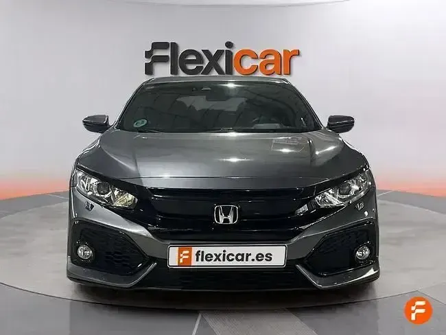 Usado Honda Civic Comfort 129 CV (94 kW) 2019 Gris