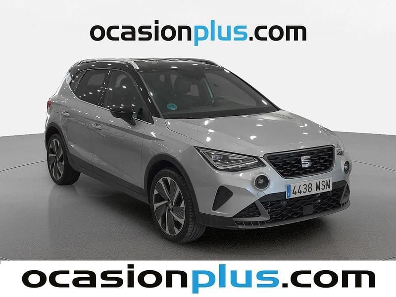 Używany Seat Arona FR 150 KM (110 kW) 2024 Szary SUV