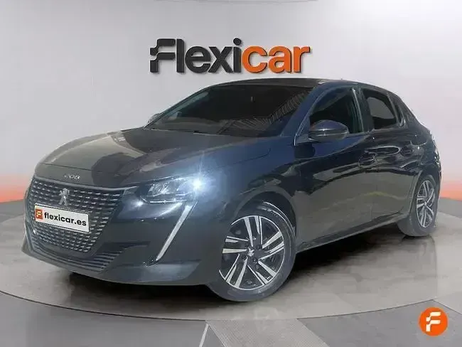 Usado Peugeot 208 Allure 100 CV (73 kW) 2023 Negro Utilitario